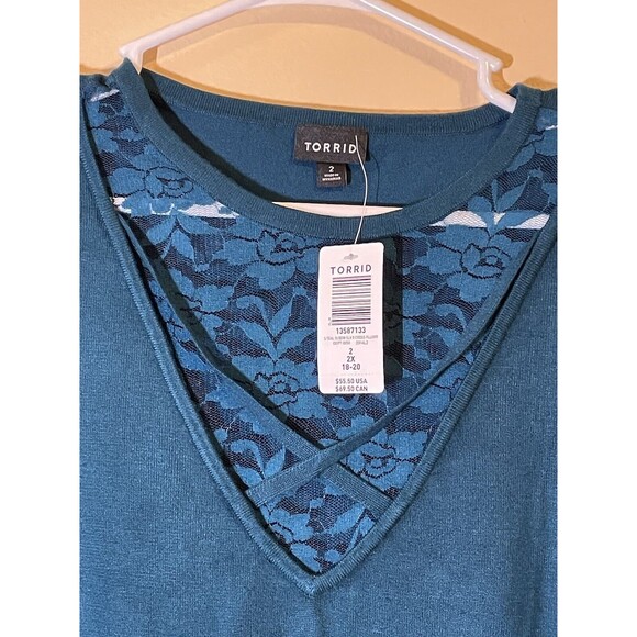 Torrid Teal Elbow Sleeve Lace Top Pullover Size 2 BNWT - Picture 2 of 4